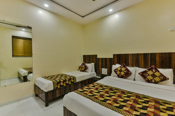 Hotel Garden Park Bombay Esterno foto